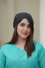 کلاه جراحی مشکی خال سفید ساده