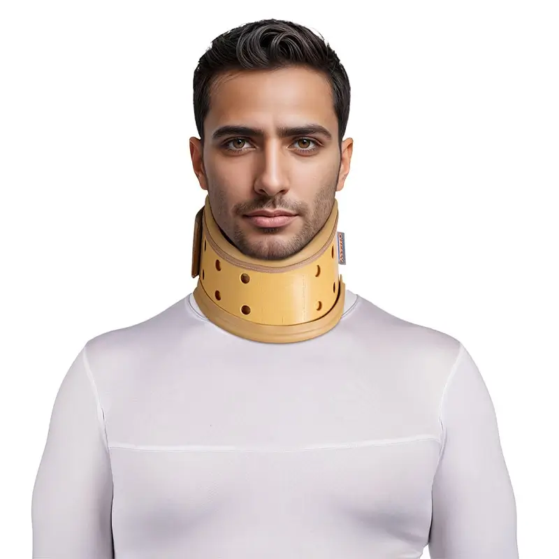 otessy-Medical-Hard-Collar-Model-TC10-min-1.webp گردن بند سخت طبی اتسی مدل TC10 | تثبیت کامل گردن - تصویر 1